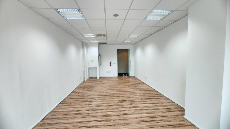 Paya Lebar Square, 60 Paya Lebar Singapore, 506 sqft, Office For Rent, by Thomas Ang, 60175661 - Interior - CommercialGuru.com.sg