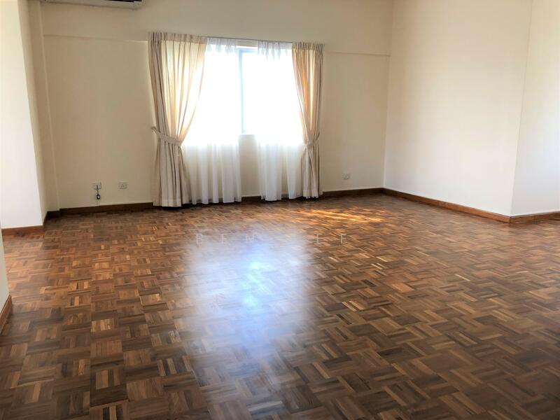 Spacious huge Master room