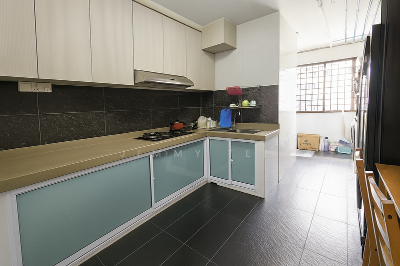 Well maintained kitchen