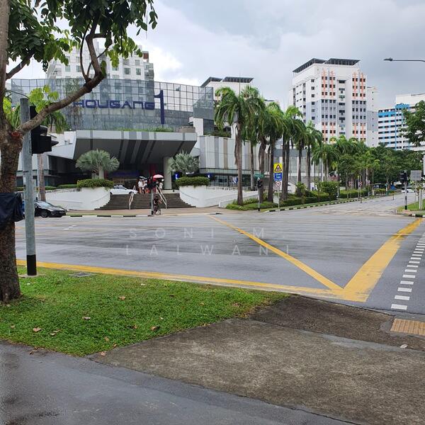 For Sale - 944 Hougang Street 92