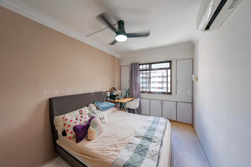 For Sale - 648B Jurong West Street 61