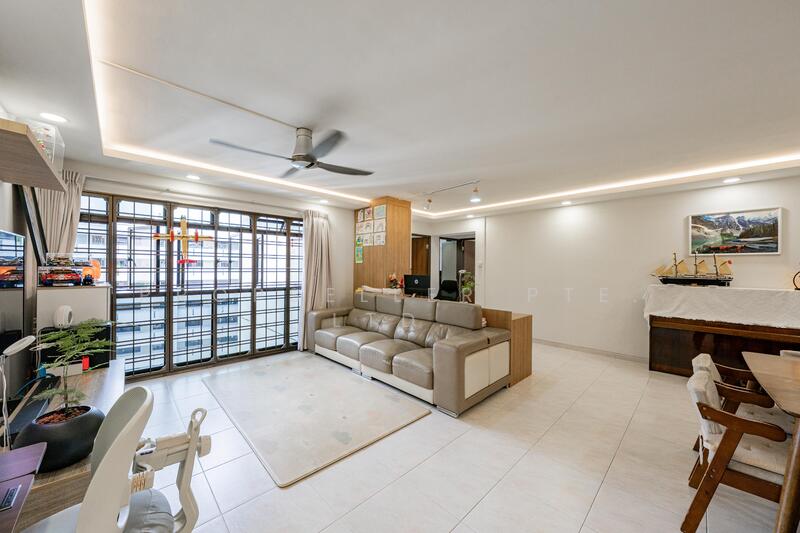 For Sale - 648B Jurong West Street 61