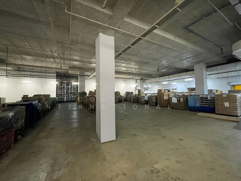 12m Ceiling Warehouse in Jalan Buroh, , 7,268 sqft, Warehouse For Rent, by CHUA CHENG XUAN, 60176133 - Production Space - CommercialGuru.com.sg