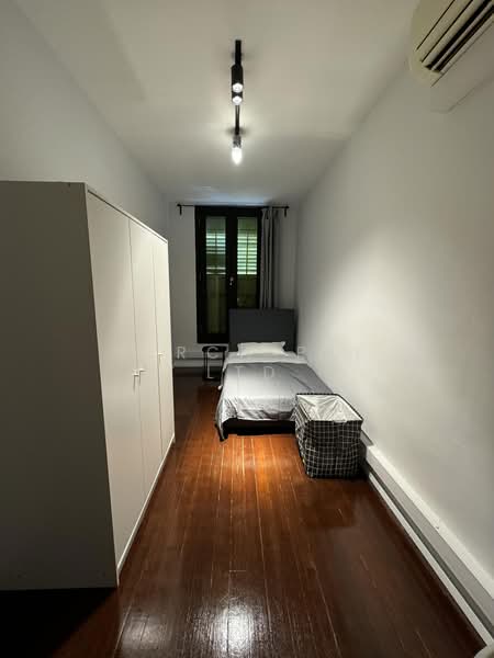 Telok Ayer Shophouse, , Room Rental, 120 sqft, Shophouse For Rent, by Perch, 60176252 - Bedroom - PropertyGuru.com.sg
