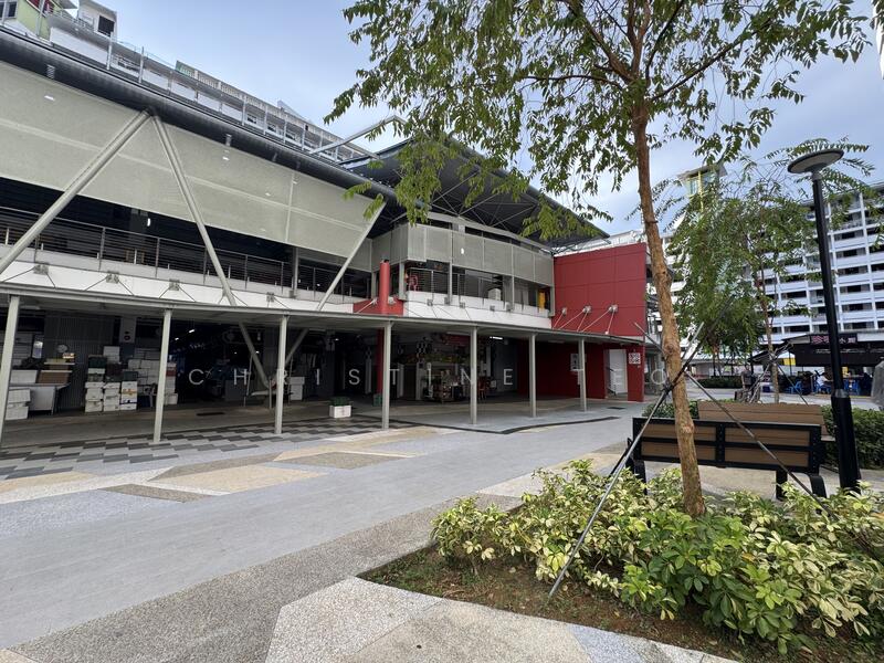 Wet Mkt & Food Centre at Blk 127 (3min)
