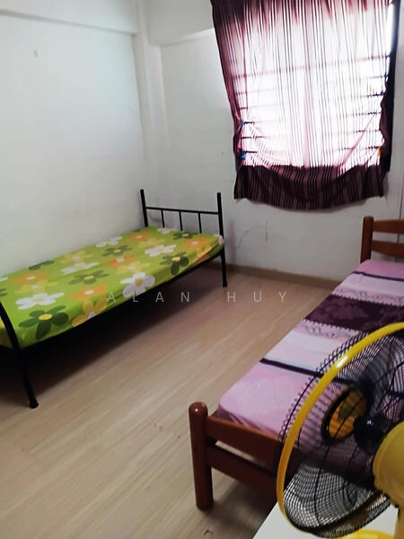 For Rent - 76 Lorong Limau