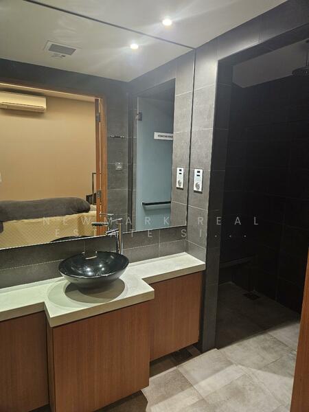 Singapore Marriott Tang Plaza Hotel, 320 Orchard Road, 2,325 sqft, Other Retail For Rent, by FAUZUL DARKE, 60176388 - Bathroom - CommercialGuru.com.sg