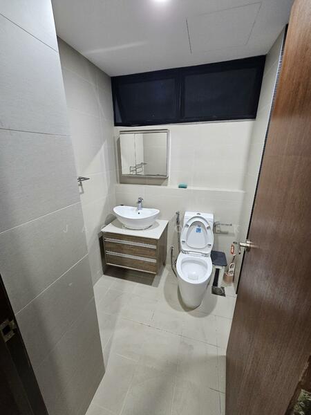 For Rent - Fernwood Towers