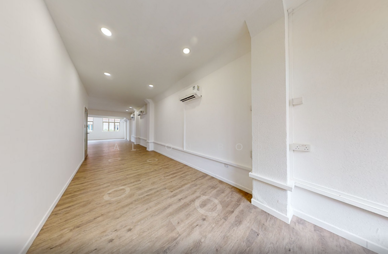 Circular Road, CIRCULAR ROAD, 4,403 sqft, Shop / Shophouse For Sale, by Alton Boo, 60176664 - Hallway - CommercialGuru.com.sg