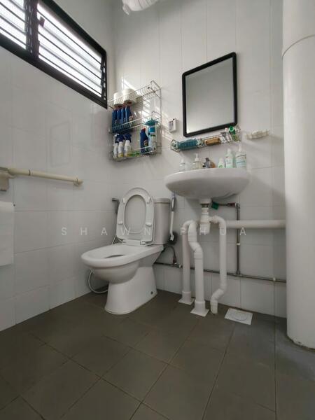 For Sale - 528 Hougang Avenue 6