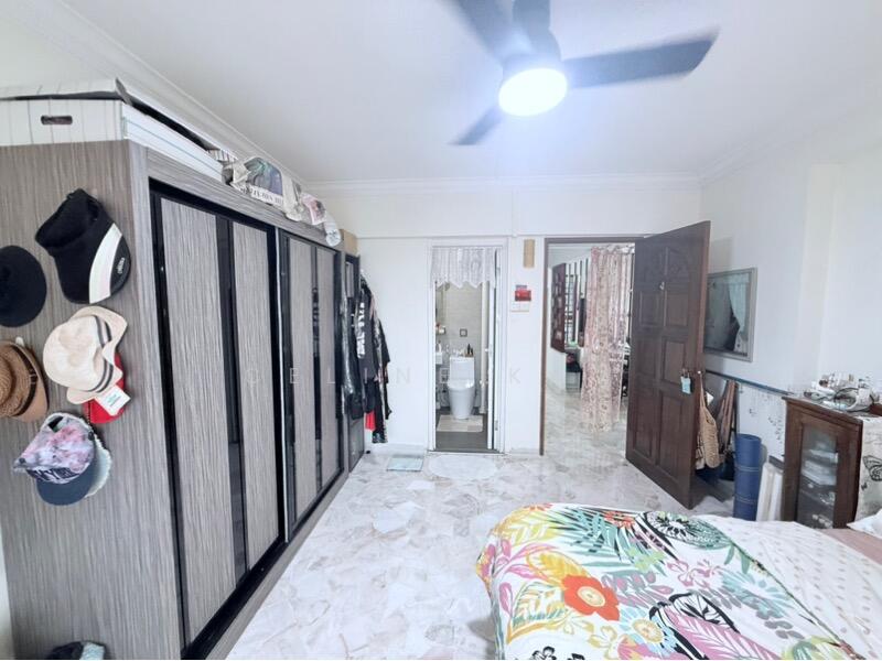 For Sale - 285 Tampines Street 22