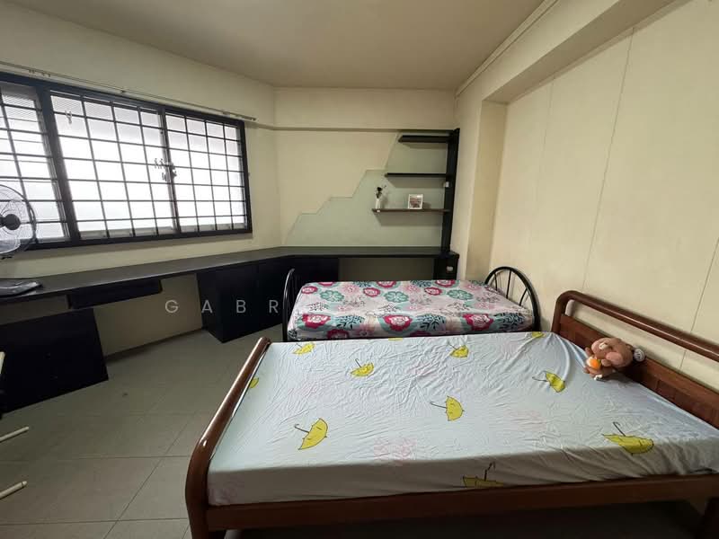 730 Jurong West Street 72, 730 Jurong West Street 72, 3 Bedrooms, 1,195 sqft, HDB Flat For Sale, by Gabriel Chua, 60176771 - Bedroom - PropertyGuru.com.sg