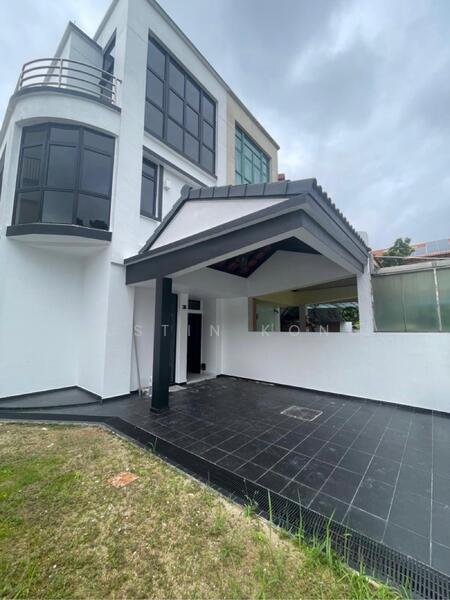 For Sale - Lakeside Grove