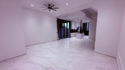 For Sale - Lakeside Grove