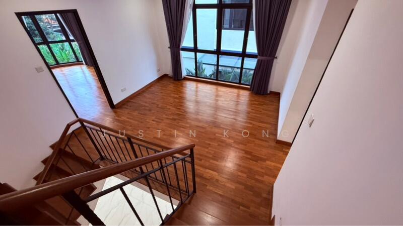 For Sale - Lakeside Grove