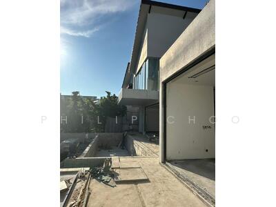 For Sale - 8 treasure Island