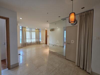 For Rent - The Taipan