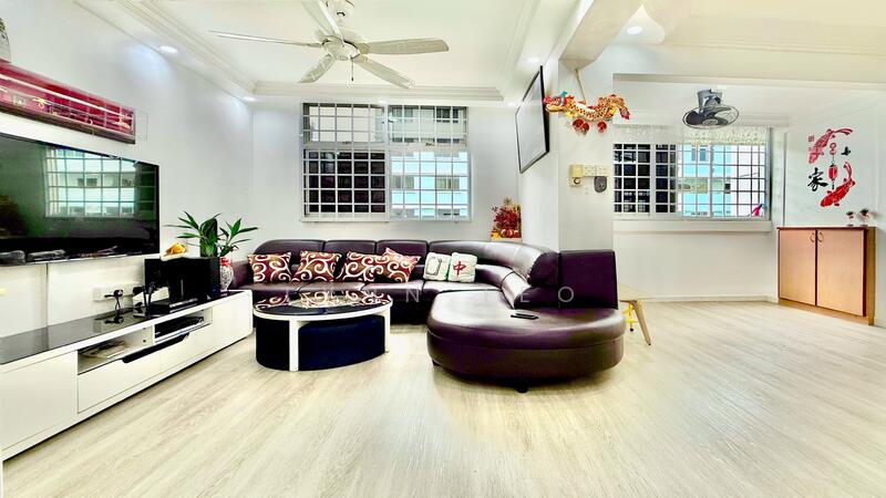 Living Room ~optional for 5th bedroom