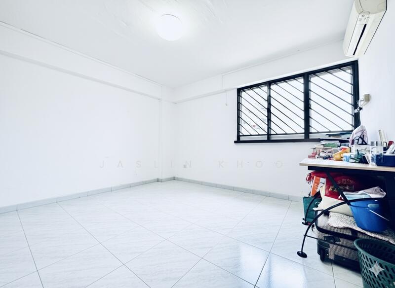 Others - Decluttered