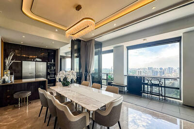 For Sale - Nouvel 18