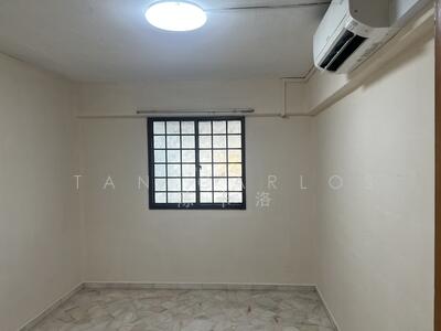 For Rent - 157 Tampines Street 12