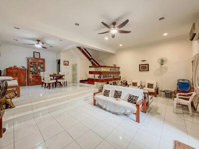 For Sale - Terrace House At Tai Hwan Terrace For Sale, Facing park