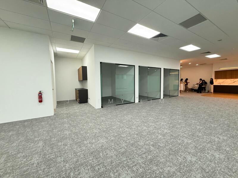 Fitted & Move in Ready - PRIME MODERN KALLANG WAY OFFICE, Brand New Fitted, High Tech Industrial Park, Eunos / Geylang / Paya Lebar, 2,700 sqft, Light Industrial (B1) For Rent, by Jeremy Lim, 60177077 - Study - CommercialGuru.com.sg