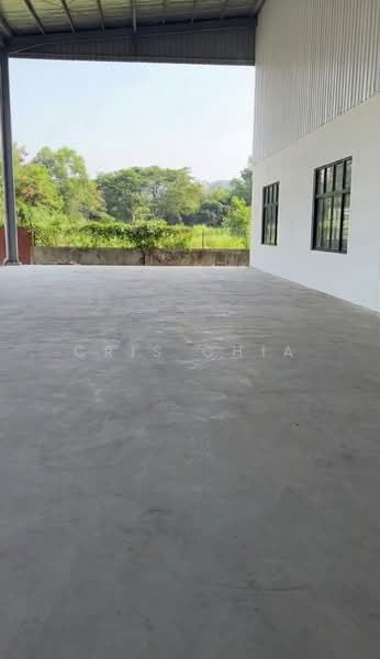 Senang Crescent, Senang Cresent, 6,640 sqft, Land with Building / En-bloc For Rent, by Cris Chia, 60177094 - Exterior - CommercialGuru.com.sg