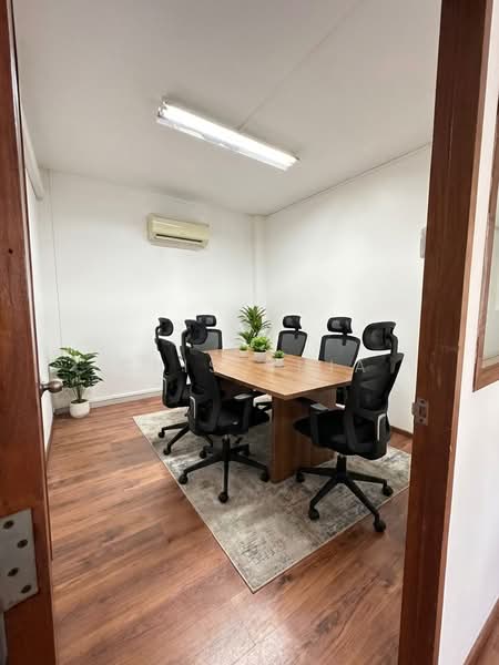 Senang Crescent, Senang Cresent, 6,640 sqft, Land with Building / En-bloc For Rent, by Cris Chia, 60177094 - Interior - CommercialGuru.com.sg
