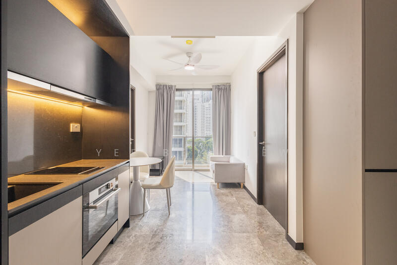 Living Area/Dining Area/Kitchen