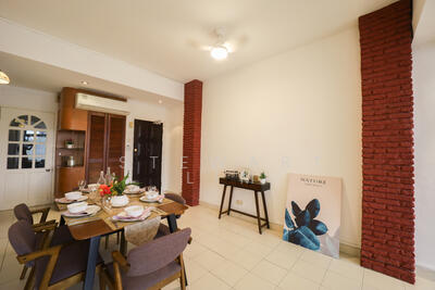 For Sale - Far Horizon Gardens