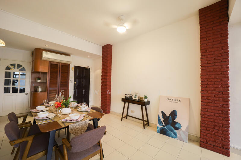 For Sale - Far Horizon Gardens