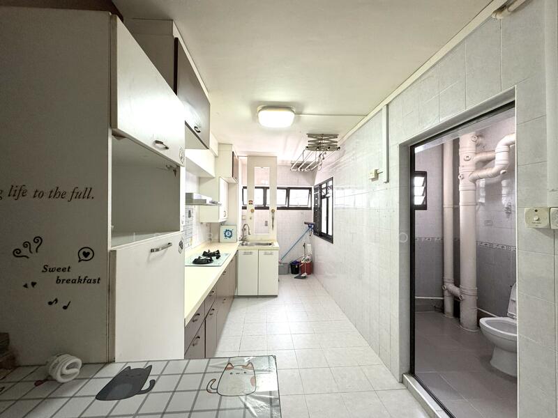 For Sale - 9D Yuan Ching Road