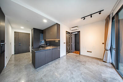 For Sale - Hyll on Holland