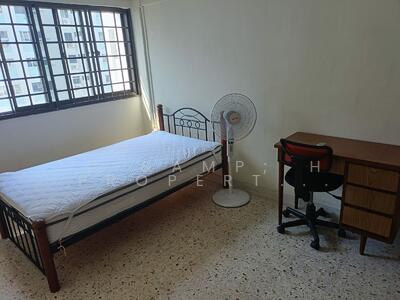 For Rent - 586 Cheng San Court