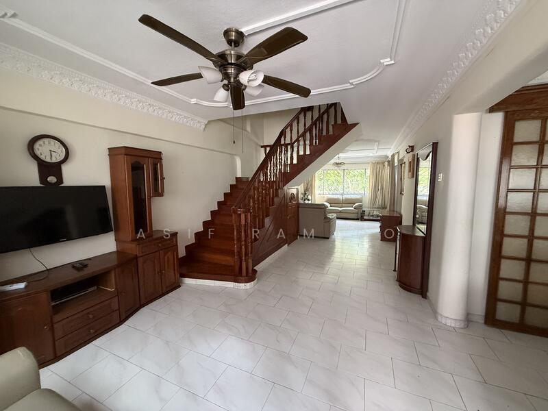 For Rent - 858 Tampines Avenue 5