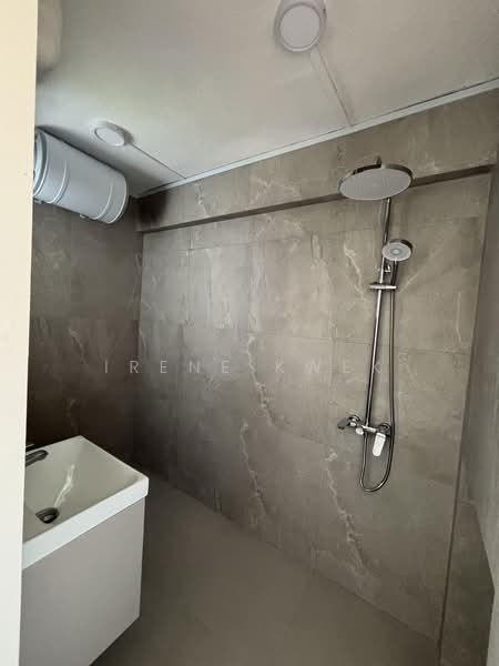 170 Bishan Street 13, 170 Bishan Street 13, 3 Bedrooms, 1,302 sqft, HDB Flat For Sale, by Irene Kwek, 60177649 - Bathroom - PropertyGuru.com.sg
