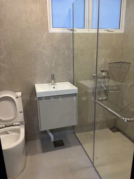 170 Bishan Street 13, 170 Bishan Street 13, 3 Bedrooms, 1,302 sqft, HDB Flat For Sale, by Irene Kwek, 60177649 - Bathroom - PropertyGuru.com.sg