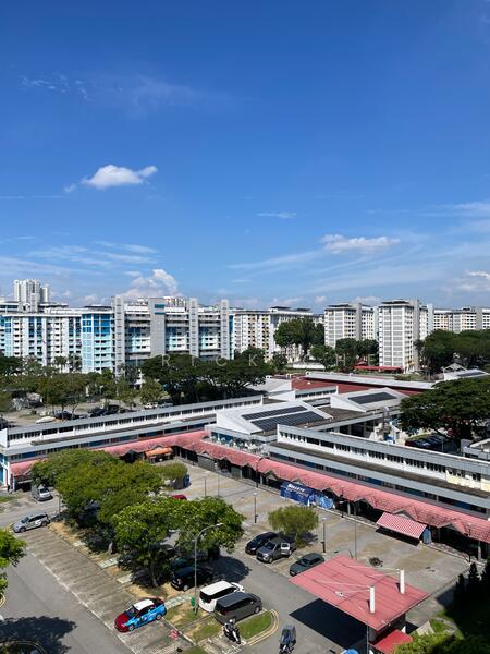 For Sale - 406 Ang Mo Kio Avenue 10