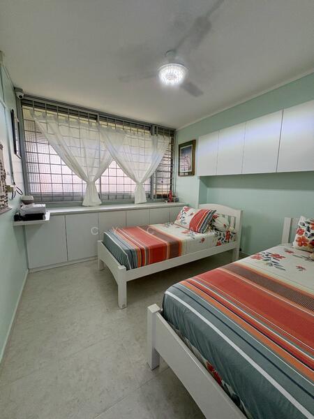 For Sale - 417 Hougang Avenue 8