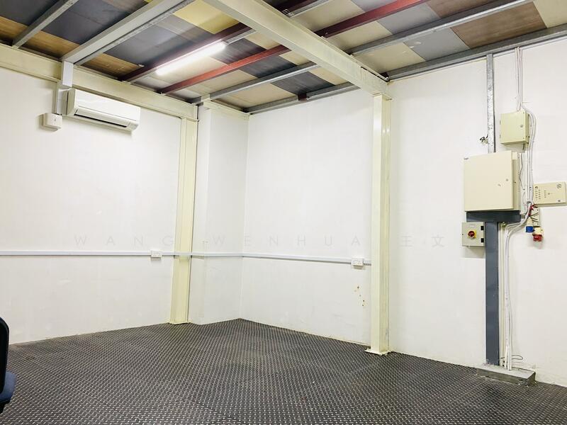 Ubi Centre, 57 Ubi Avenue 1, 1,550 sqft, Light Industrial (B1) For Sale, by Wang Wenhua 王文华, 60178086 - CommercialGuru.com.sg