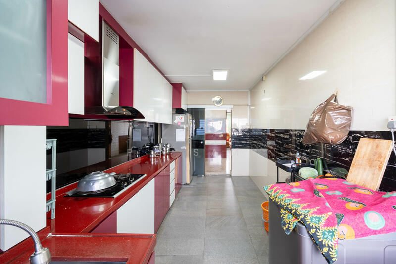 For Sale - 515 Jurong West Street 52