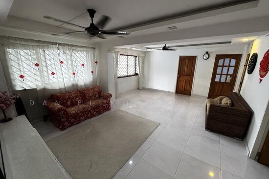 For Sale - 717 Jurong West Street 71