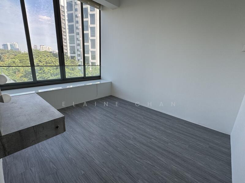 Bright common bedroom 2 with ensuite 