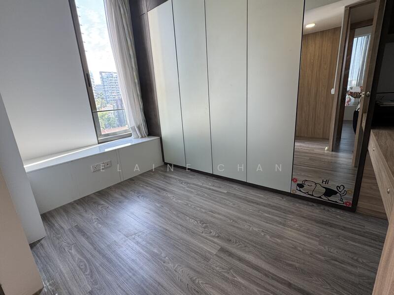 Bright common bedroom 3