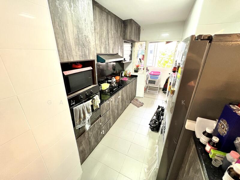 For Sale - 289B Compassvale Crescent