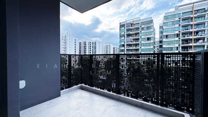 Sceneca Residence, Tanah Merah Kechil Link, 2 Bedrooms, 689 sqft, Condominium For Sale, by Xiang Rui Issey Lim, 60178223 - Balcony - PropertyGuru.com.sg