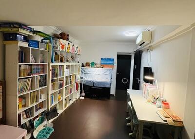 For Sale - 502 Ang Mo Kio Avenue 5