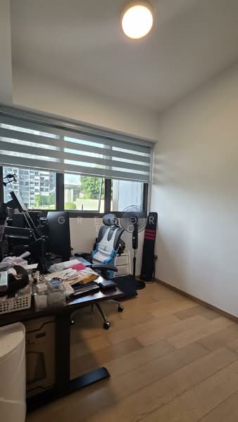 Midwood, 8 Hillview Rise, 2 Bedrooms, 700 sqft, Condominium For Sale, by Gregory Teo, 60178350 - Bedroom 1 used as Study - PropertyGuru.com.sg