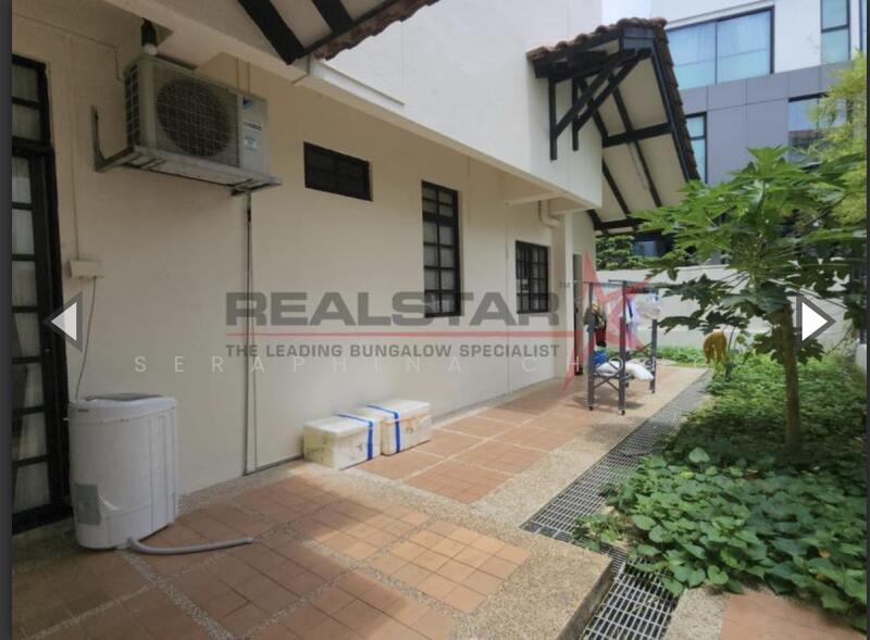 ❤️NEAR HENRY PARK Pri⭐️Semi-D w/ BIG GARDEN☎️9.8.2.8.0.0.6.4, , 4 Bedrooms, 4,000 sqft, Semi-Detached House For Sale, by Seraphina Chong, 60178417 - PropertyGuru.com.sg